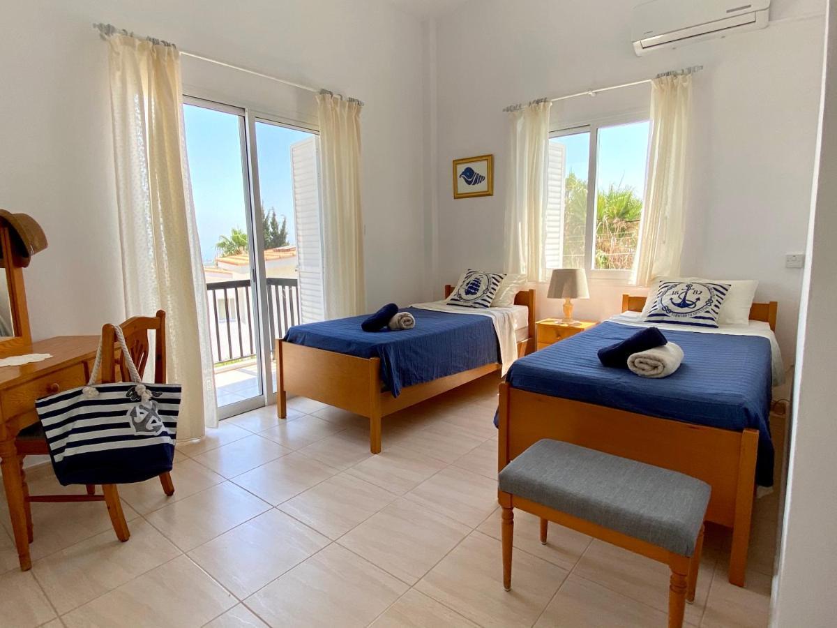 Villa Alicia With Priv Pool, Beautiful Garden And Shady Veranda- 5 Min To The Beach Peyia Ngoại thất bức ảnh