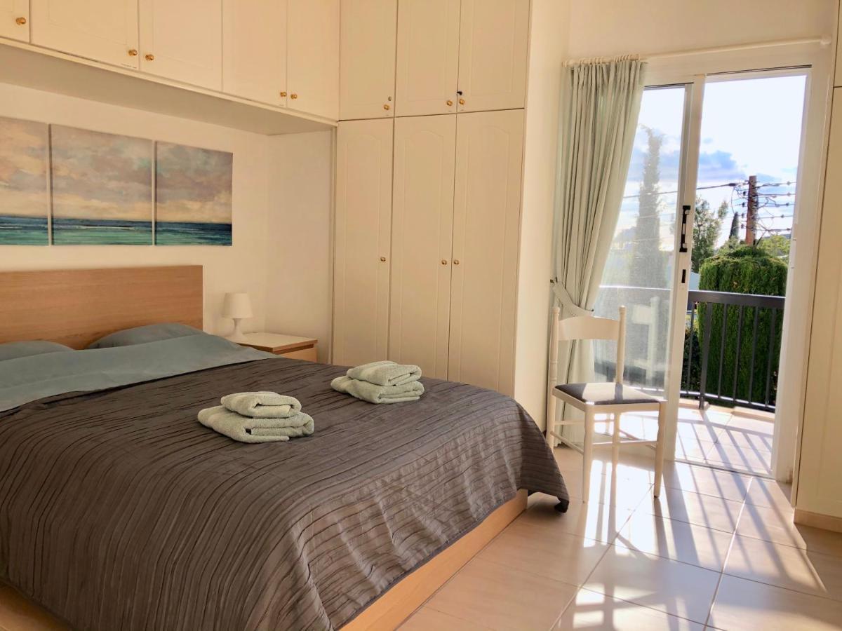 Villa Alicia With Priv Pool, Beautiful Garden And Shady Veranda- 5 Min To The Beach Peyia Ngoại thất bức ảnh